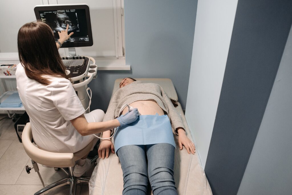 ultrasonido prenatal cubierto por seguro médico embarazadas EE.UU. Obamacare